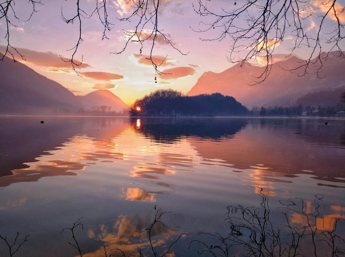 Villaggio Turistico Il Lago Dorato Carlazzo Dış mekan fotoğraf