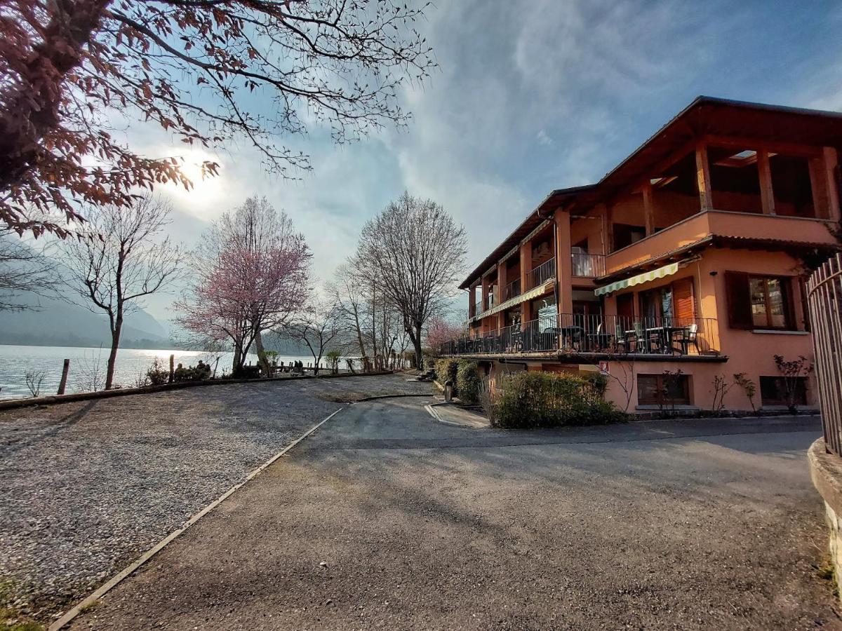 Villaggio Turistico Il Lago Dorato Carlazzo Dış mekan fotoğraf